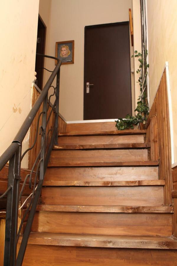 Natia'S Apartment On Dadiani St. Tbilisi Exterior foto